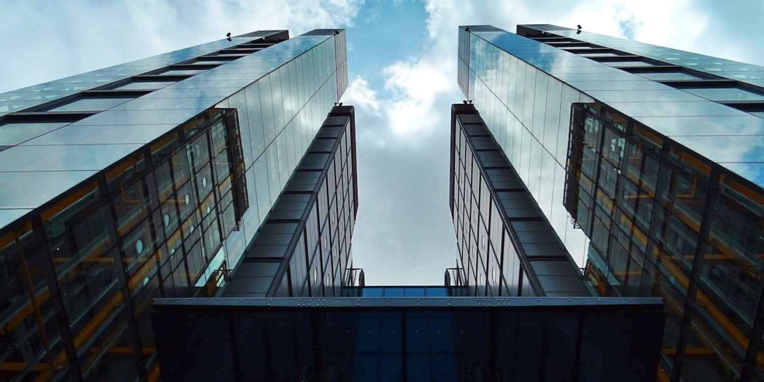 pexels-sevenstormphotography-443378 (1)